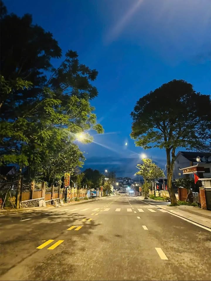 FrontHouse Đà Lạt 440m² giá 48 tỷ - Vị trí siêu hiếm trên đường Lê Hồng Phong!