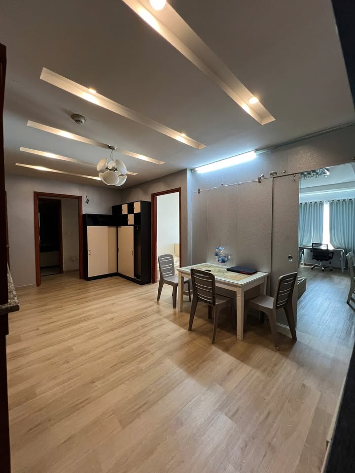 Căn hộ The Morning Star Bình Thạnh 100m² giá 3.25 triệu - View tầng cao thoáng mát!