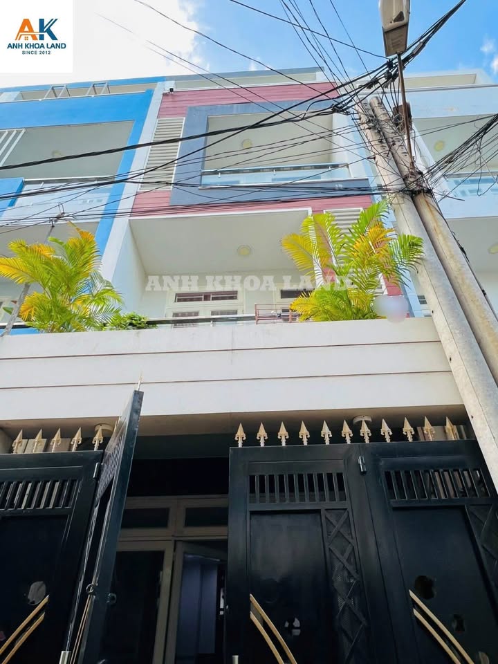 Nhà đẹp Linh Đông 64.7m² giá 7 tỷ - Hẻm xe hơi, đầy đủ tiện ích!