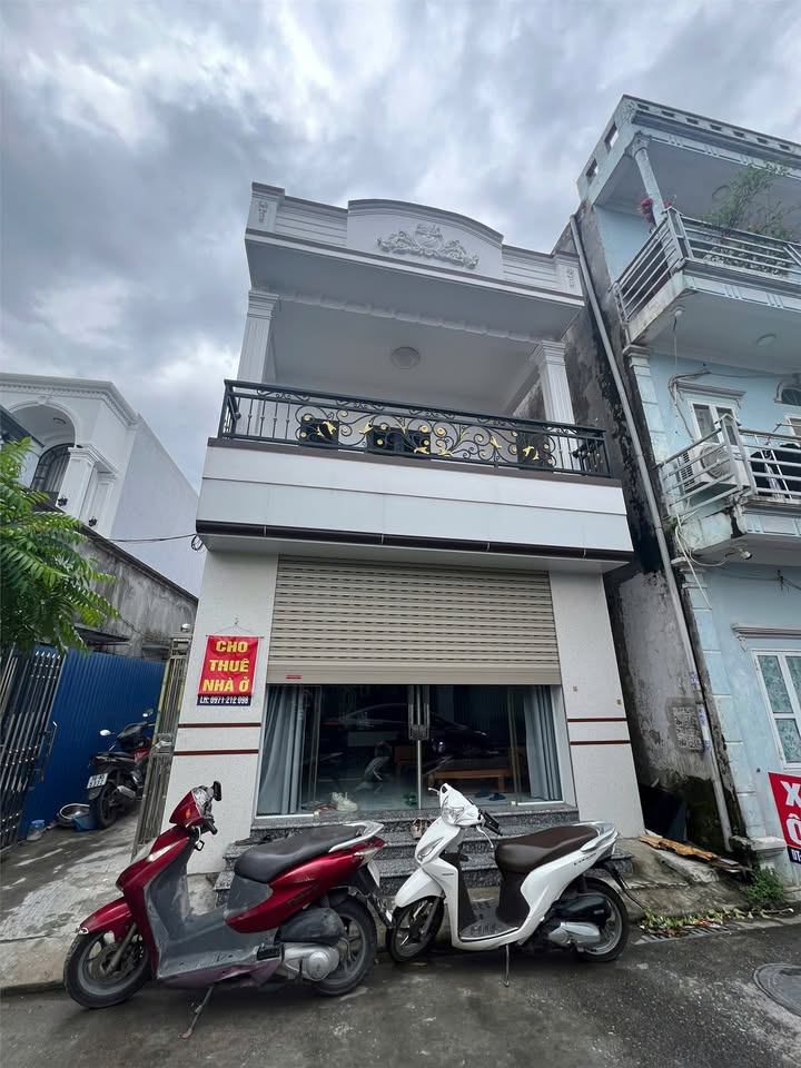 Nhà 2 tầng + 3 phòng trọ tại Hưng Đạo, Dương Kinh giá 5 tỷ - Cơ hội đầu tư hấp dẫn!