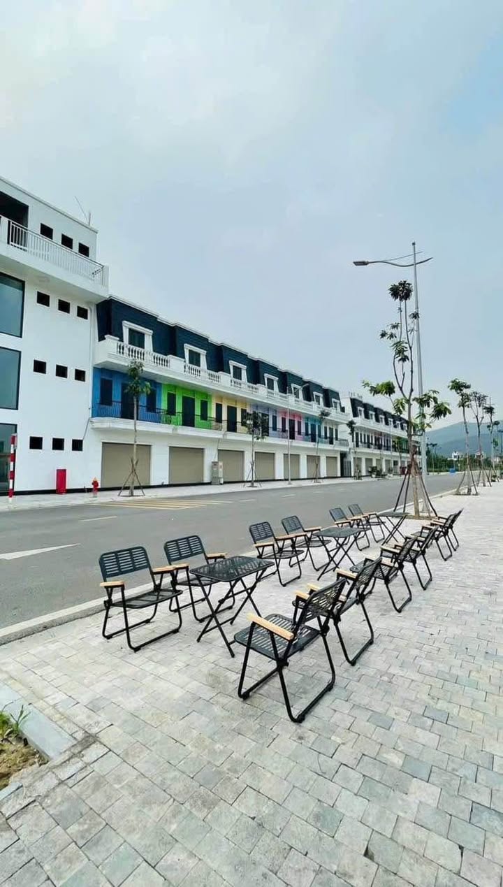 Nhà riêng khu đô thị Hà Lan Mạo Khê 90m² - Kinh doanh đắc địa!