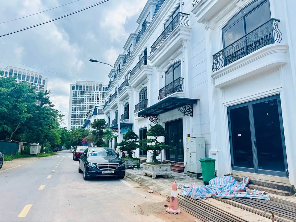 Đất nền VCI Định Trung 120m² giá 3 tỷ - Xây dựng tự do, sổ đỏ chính chủ!