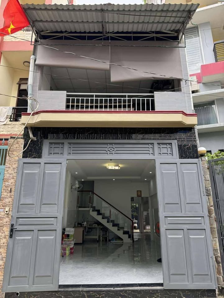 Nhà phố Hoàng Văn Thụ, phường 4, quận Tân Bình 48m² giá 8.8 tỷ - Vị trí tuyệt vời, sẵn sàng vào ở!