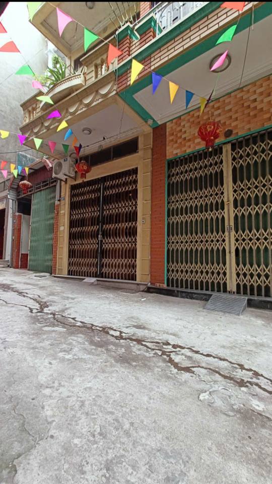 Nhà 3 tầng Thị Cầu - Bắc Ninh 45m² giá 3 tỷ - Đường ô tô tránh nhau!