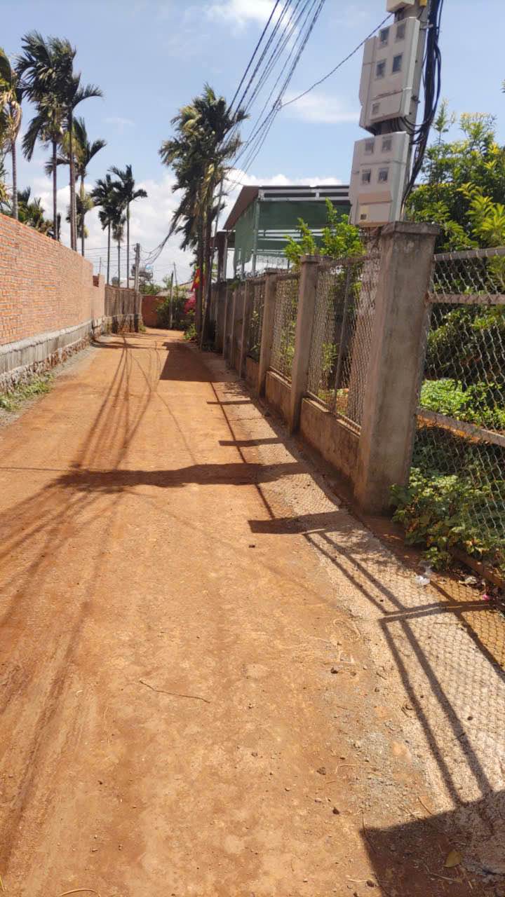 Đất Ea Kao 282m² giá 1.29 tỷ - Bán đất tặng nhà cũ sau chợ