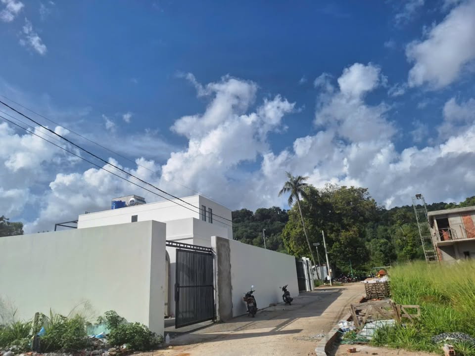 Đất nền Villa Phú Quốc 500m² giá thỏa thuận - View núi đẹp, sát chợ và biển!