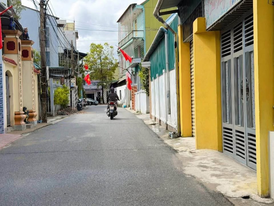 Lô đất 124m² tại phường Tân Giang, Hà Tĩnh - Bán gấp chỉ 2 tỷ!