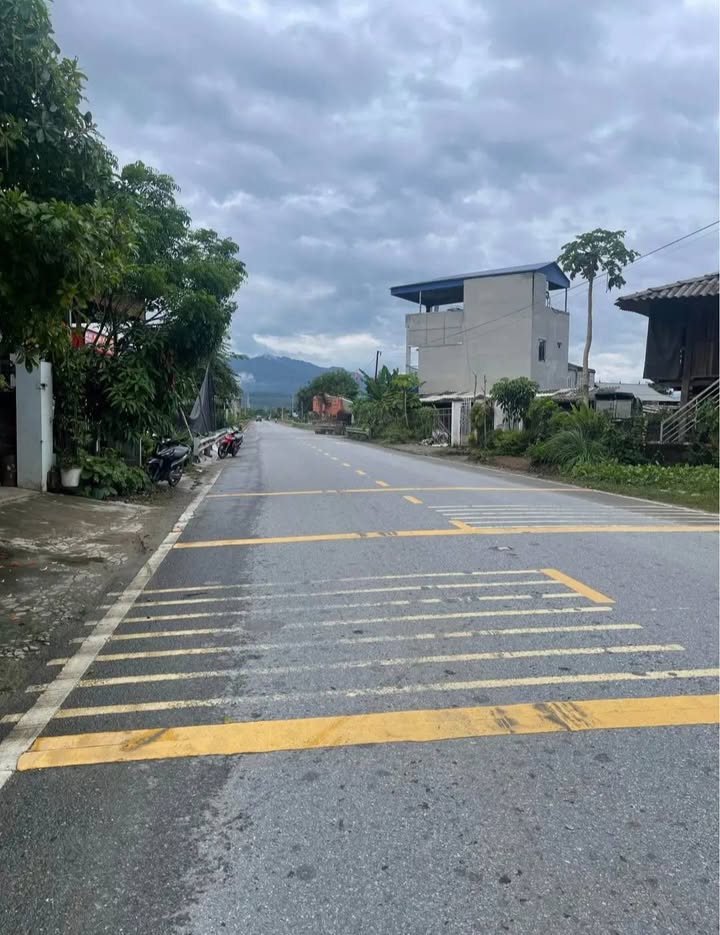 Đất thổ cư Nghĩa Lộ 237m² giá 1,2 tỷ - Sẵn sàng xây dựng ngay!