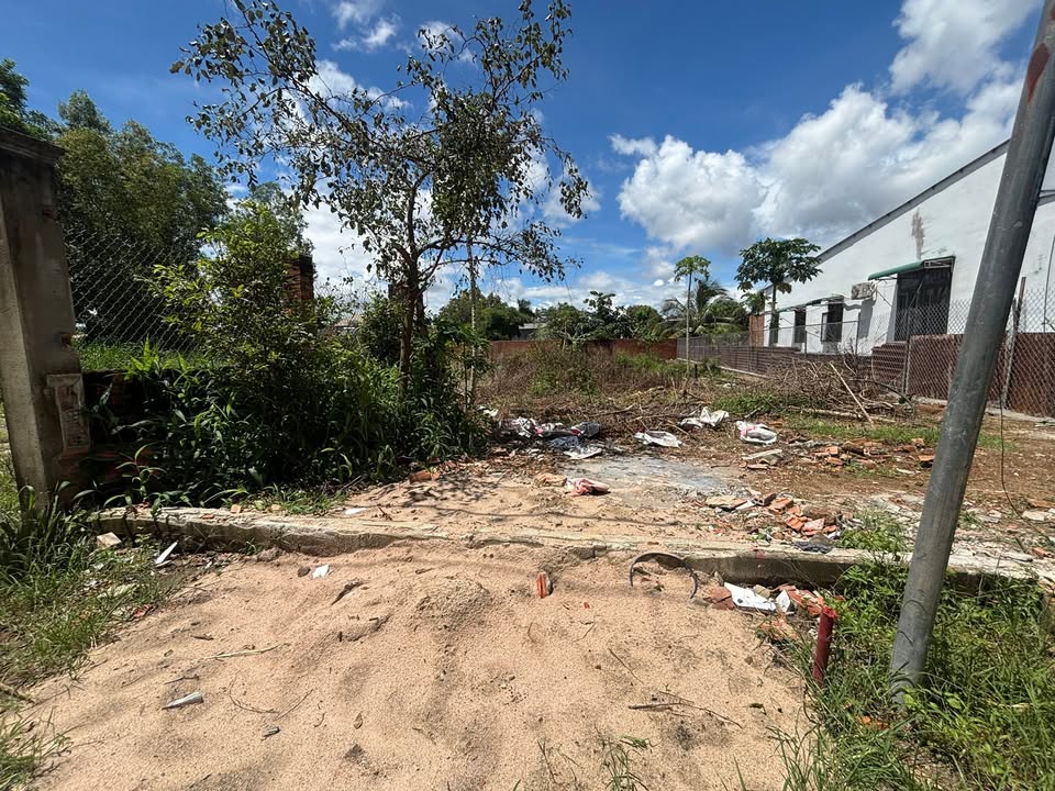 Đất nền liền kề Phú Điền, Định Quán 200m² giá 500 triệu - Đầu tư sinh lời ngay!