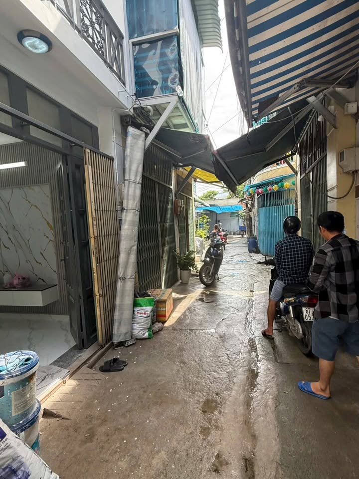 Nhà phố Tân Chánh Hiệp, quận 12, 46m² - Thiết kế 2 phòng ngủ, giá thỏa thuận!