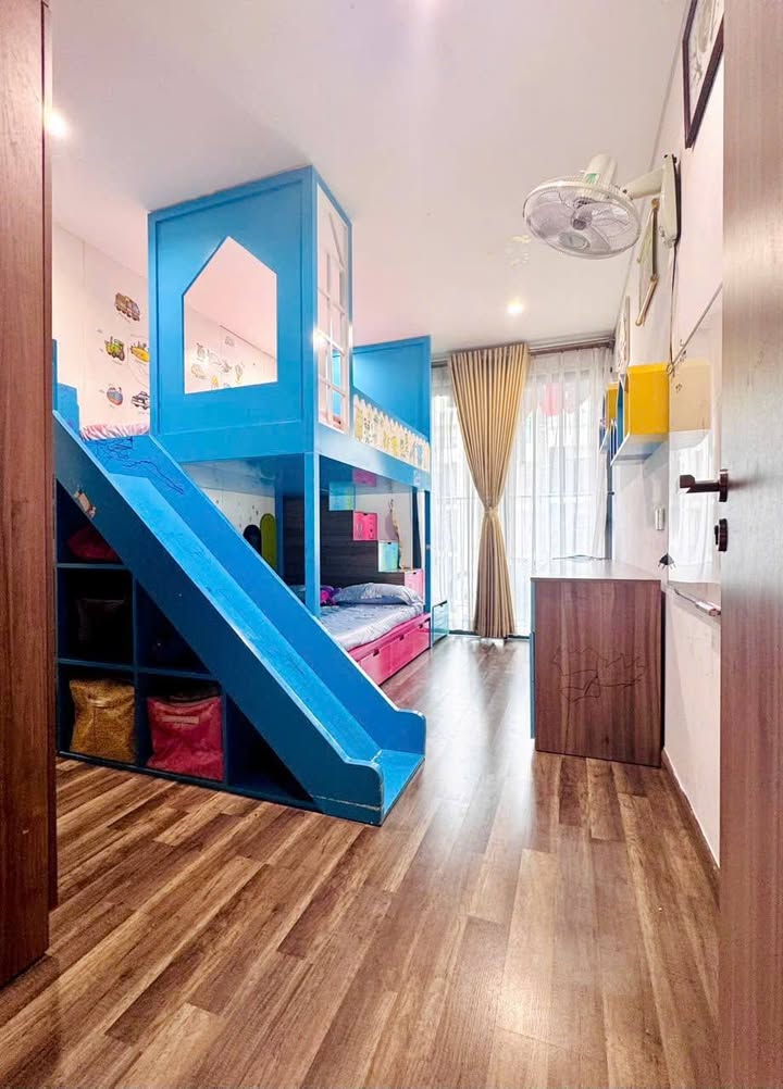 Căn hộ Hà Đô Centrosa Garden Quận 10 107m² giá 13.15 tỷ - Sổ hồng sẵn, thiết kế hiện đại!