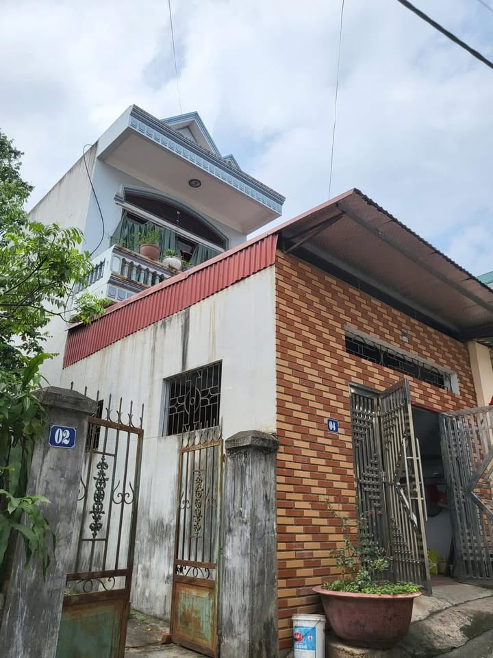 Nhà cho thuê 2 tầng tại trung tâm thị trấn Hữu Lũng - Tiện nghi đầy đủ, thỏa thuận giá