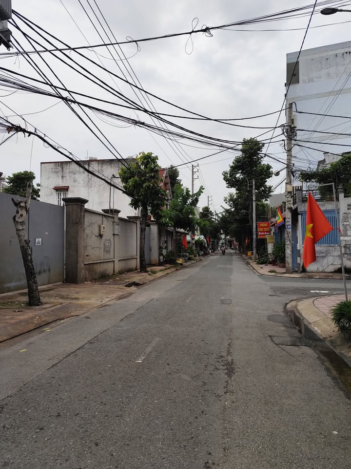 Đất nền Xuân Thới Thượng Hóc Môn 100m² giá 4.9 tỷ - Sổ hồng riêng chính chủ!