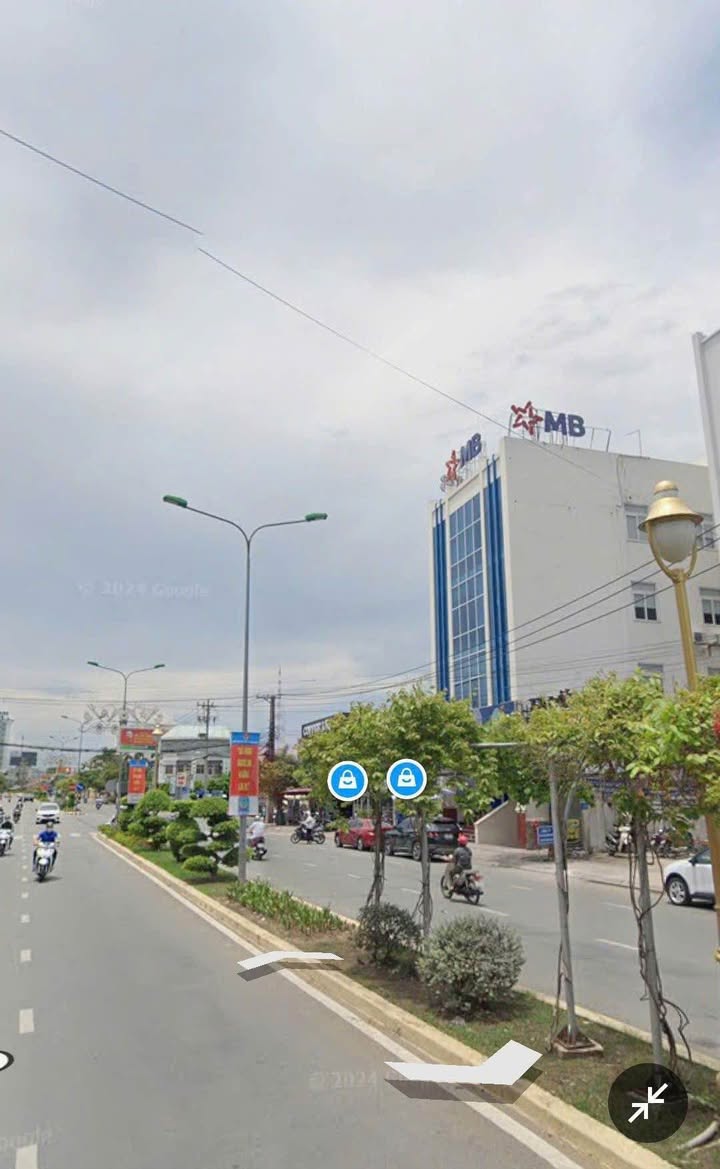 Cho thuê tòa nhà văn phòng mặt tiền Phú Lợi, Cần Thơ 171m² - Vị trí đắc địa gần Vincom!