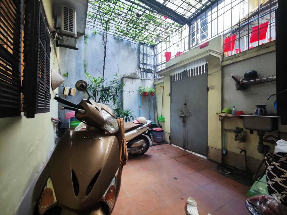 Nhà 1.5 tầng Ngọc Khánh Ba Đình 75m² giá 6 triệu - Full nội thất, sẵn sàng vào ở!