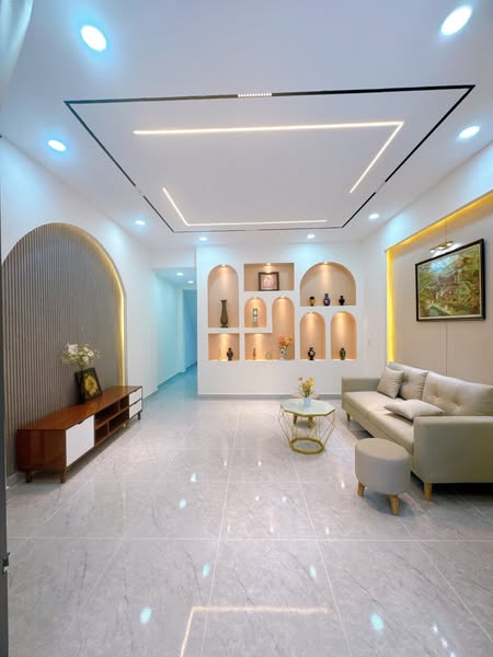 Nhà 3 tầng hiện đại quận 7, diện tích 100m² giá thương lượng - Đừng bỏ lỡ!