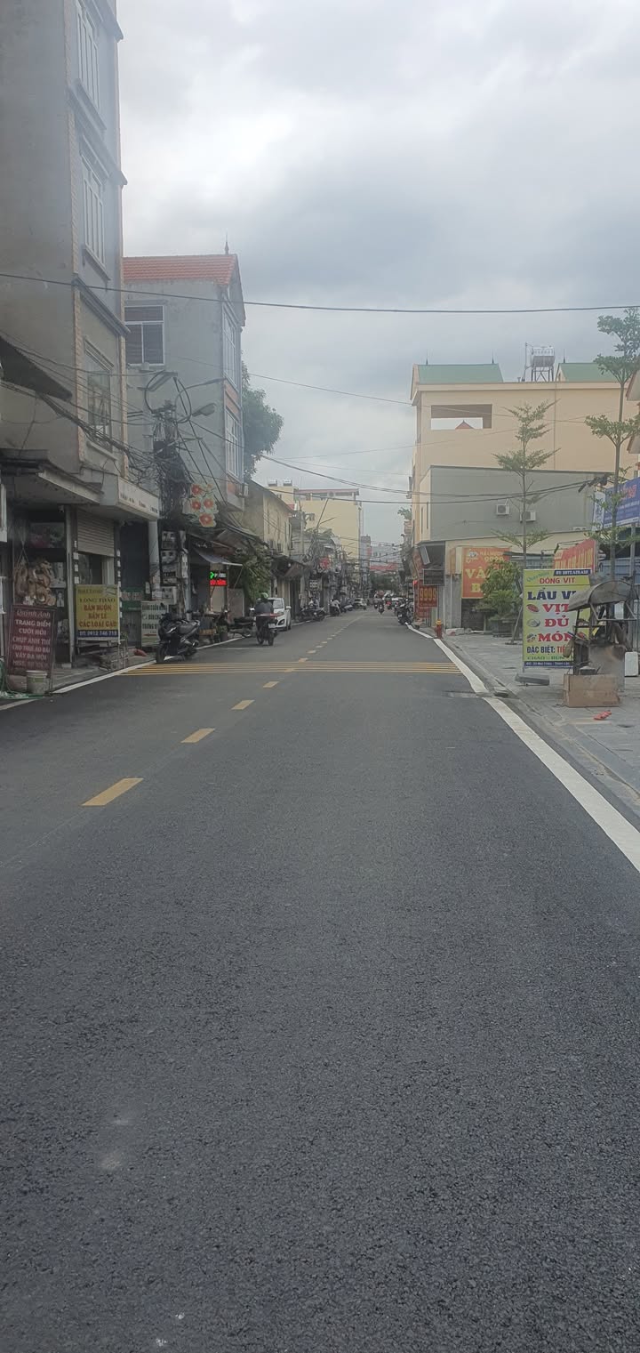 Đất đẹp Đại Mạch Đông Anh 75m² giá 5 tỷ - Sổ đỏ chính chủ, ô tô vào tận nơi!