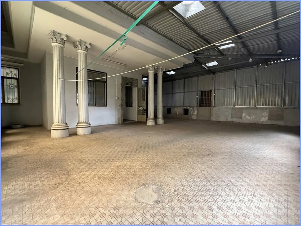 Cho thuê nguyên căn mặt tiền đường Cộng Hòa 250m² giá 72 triệu - Kinh doanh sầm uất!