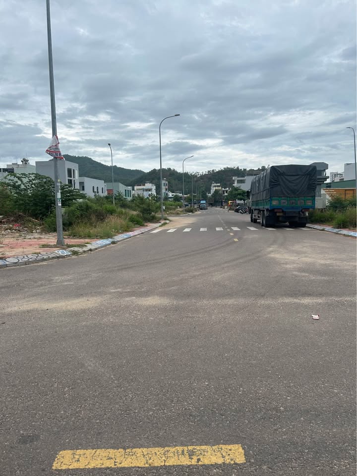 Đất mặt tiền Trang Quỳnh, Quy Nhơn 87.5m² giá chỉ 3.4 tỷ - Cơ hội đầu tư tuyệt vời!