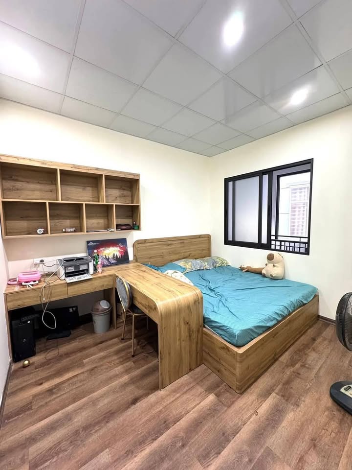 Nhà phố Hạ Long 48m² giá 1.9 tỷ - Gần trường Cao Thắng, tiện ích đầy đủ!