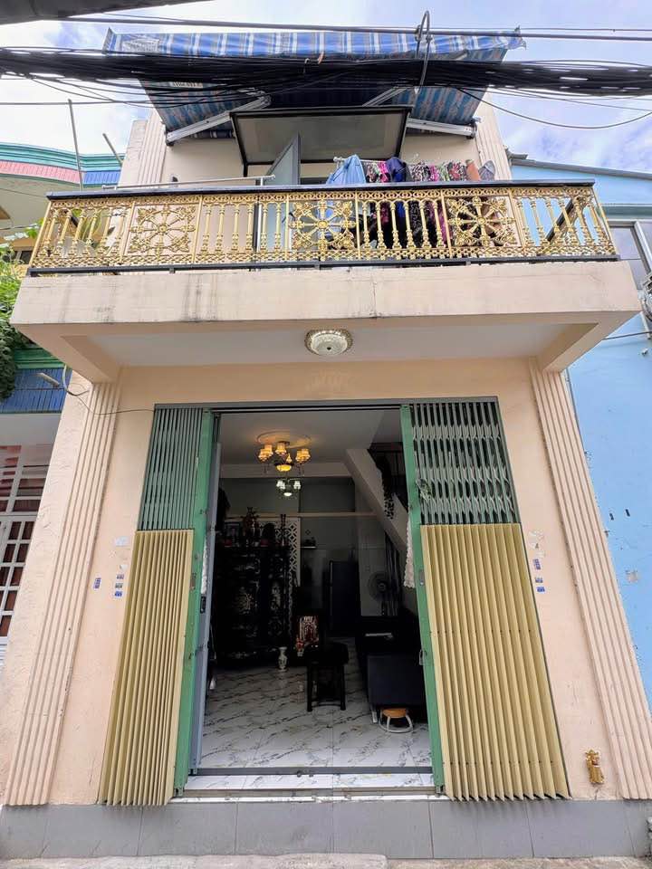 Nhà hẻm Tỉnh Lộ 10, Bình Tân 26.4m² giá 2.95 tỷ - Kinh doanh thuận lợi!