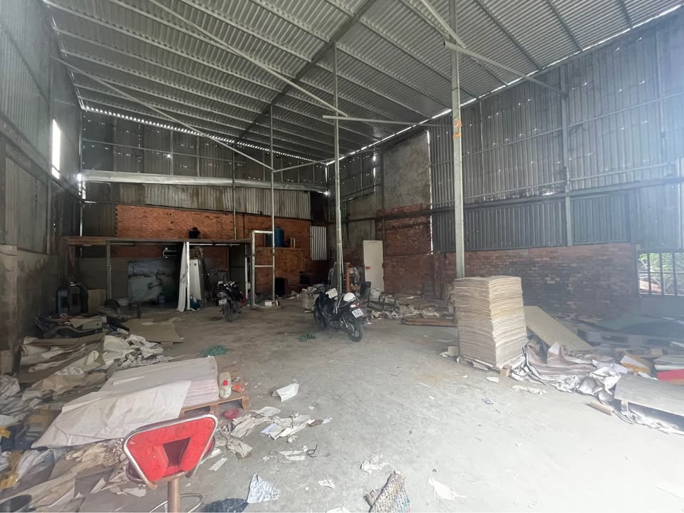 Kho cho thuê Vĩnh Lộc A 176m² giá 7 triệu - Diện tích rộng rãi, thích hợp sản xuất!