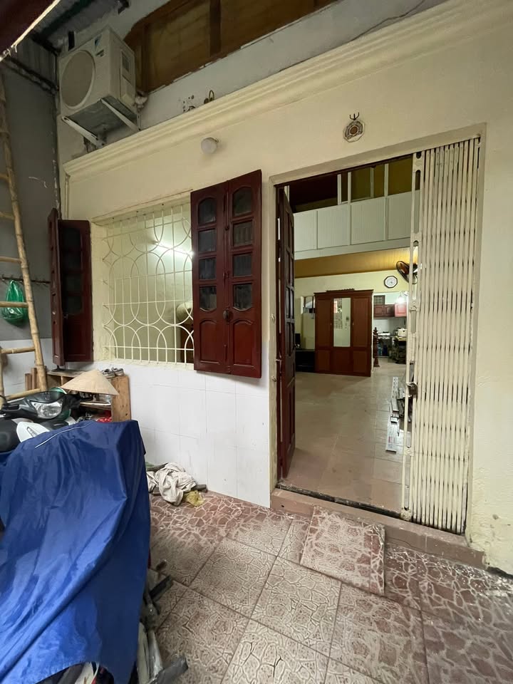 Nhà bán chính chủ tại Ngõ 430 Trần Nguyên Hãn, Hải Phòng - Giá chỉ 2.55 tỷ!