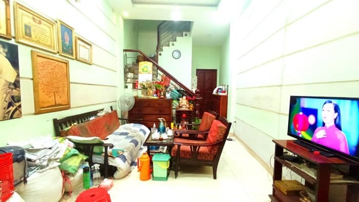 Nhà mặt tiền 4 tầng Xóm Chiếu, Quận 4 - 75m² giá 12.8 tỷ, sẵn sàng kinh doanh!