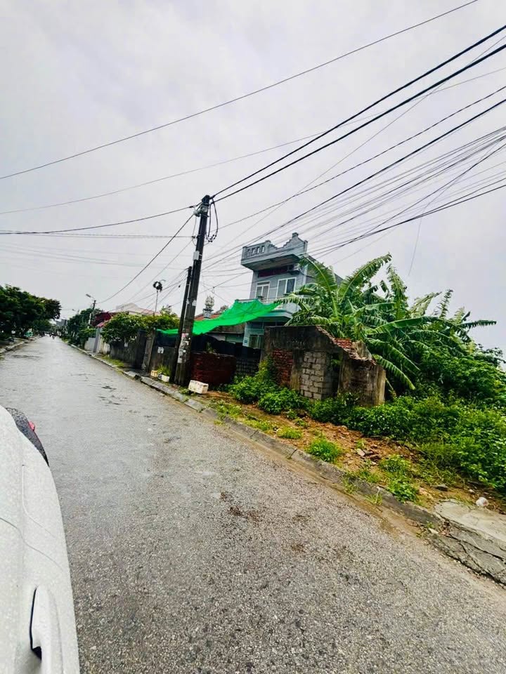 Đất nền lô góc mặt đường Vân Quan, Hưng Đạo 100m² giá 2.6 tỷ - Sổ hồng chính chủ!