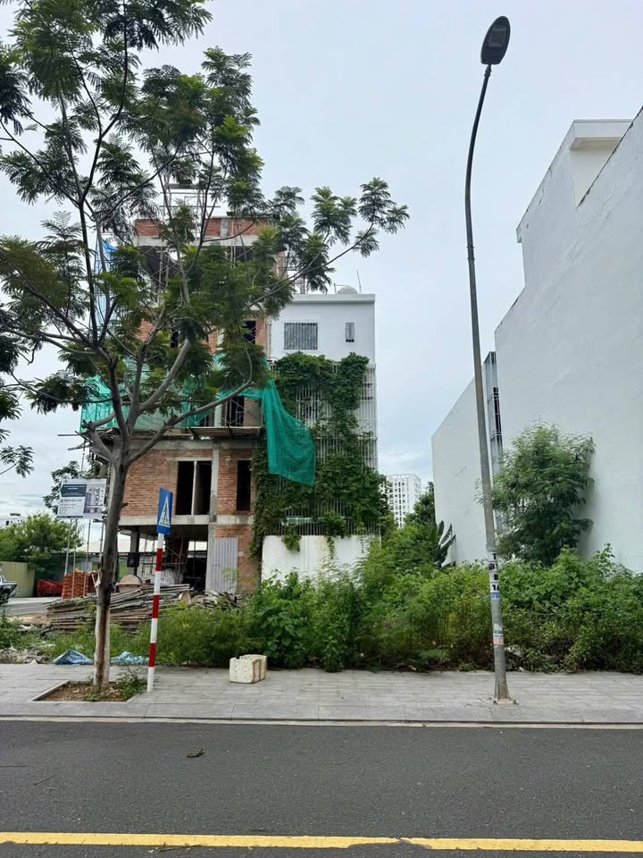 Đất nền Đường B3 Khu đô thị VCN Phước Long 1 75m² giá 6.5 tỷ - Xây dựng 5 tầng ngay!