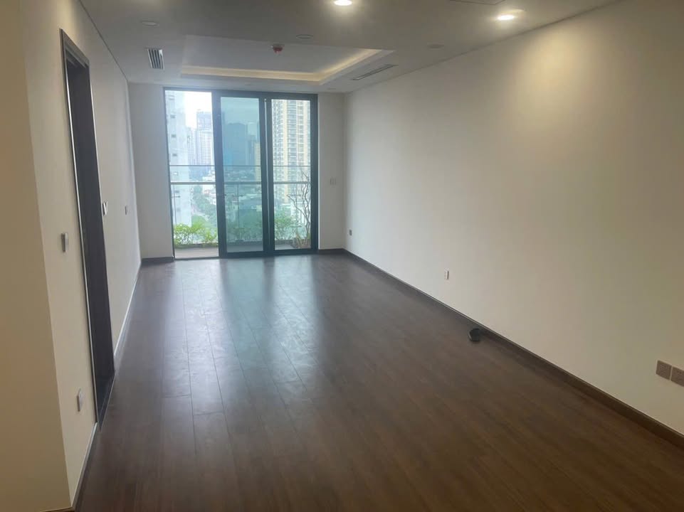 Căn hộ 2PN Green Diamond Đống Đa - Giá thuê cạnh tranh, nhà trống