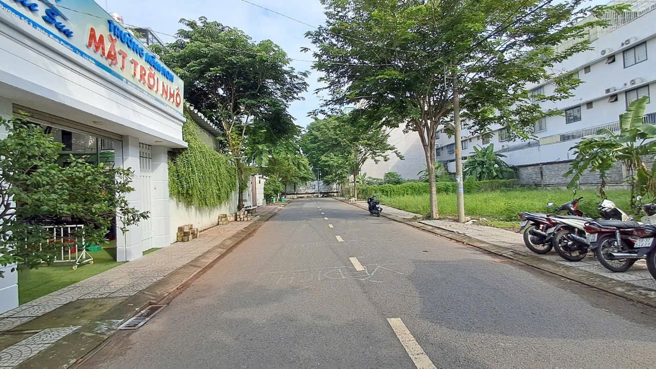 Đất Biệt Thự Cao Cấp Vạn Phúc City 380m² giá thỏa thuận - Đầu tư sinh lời ngay!
