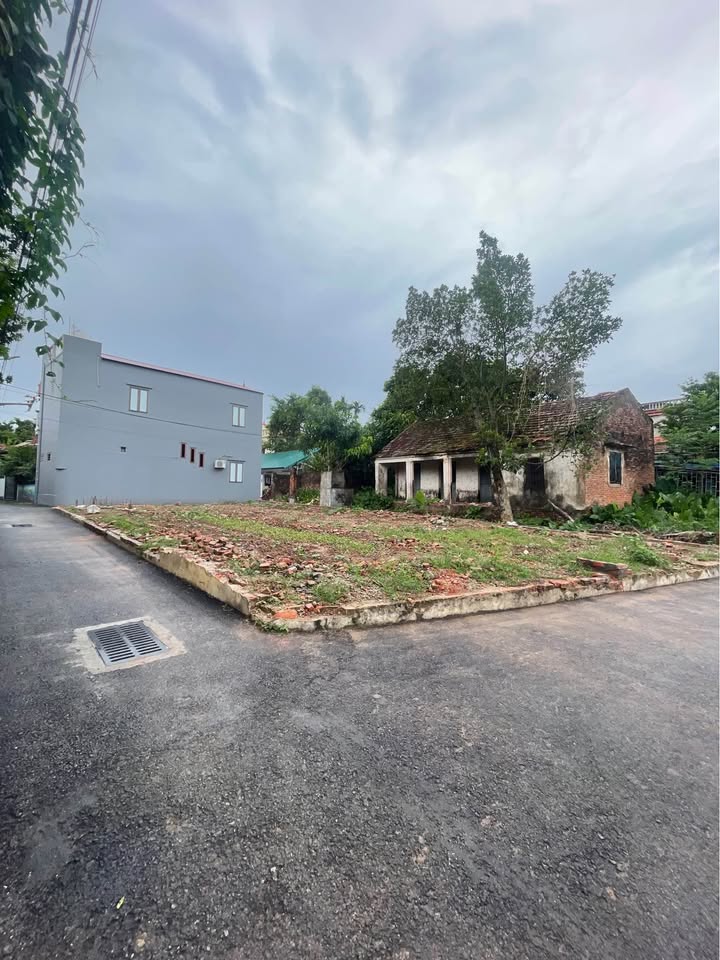 Đất nền Yên Phương, Yên Lạc 111m² giá 1.9 tỷ - Cơ hội đầu tư lý tưởng!