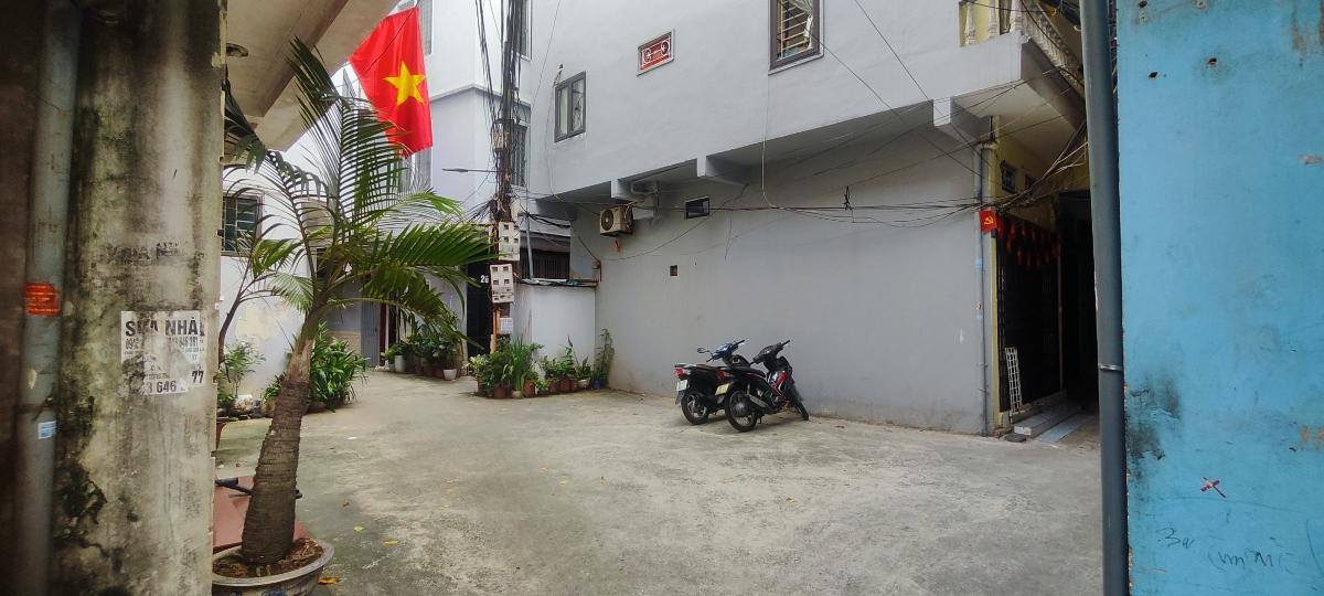 Căn nhà 4 tầng Đống Đa 12m² giá 2.2 tỷ - Đầu tư sinh lời ngay!