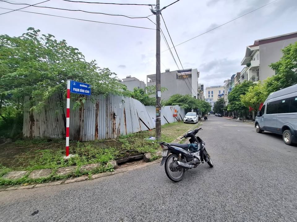 Đất lô góc Mặt đường Phạm Đình Kính 100m² giá 11 tỷ - Kinh doanh thuận lợi!