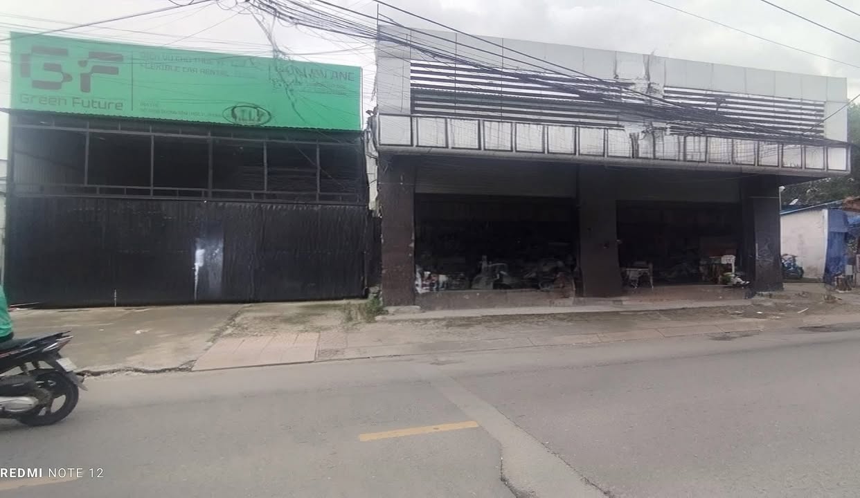 Mặt tiền kinh doanh 36m x 45m tại Thủ Đức - Giá chỉ 110 triệu/tháng