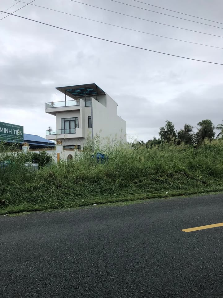 Đất nền Cái Nước, Cà Mau 744m² - Vị trí đắc địa, thuận tiện kinh doanh