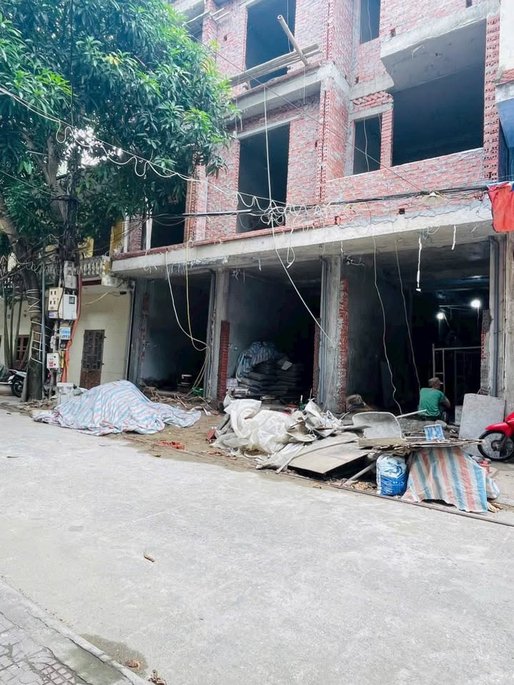 Nhà 4 tầng phường Bồ Xuyên 40m² giá 3 tỷ - Thiết kế hiện đại, phù hợp gia đình đa thế hệ!