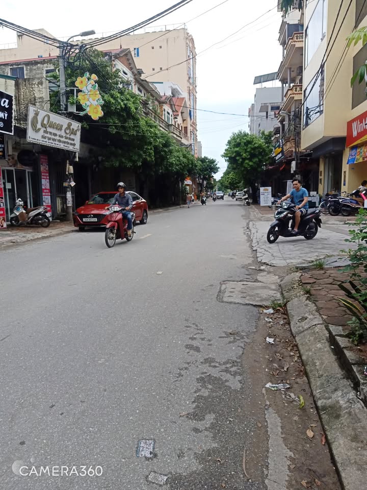 Cho thuê Front House Đông Anh 30 triệu - Nội thất đầy đủ, thu nhập ổn định!