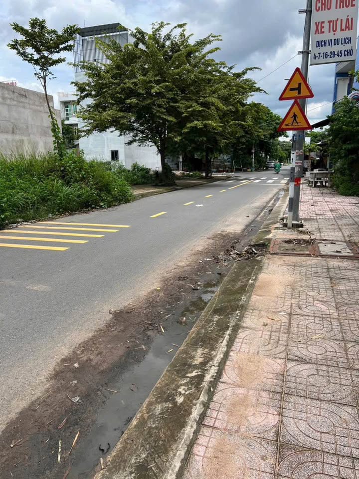 Đất nền Quang Vinh Biên Hòa 100m² giá 2.6 tỷ - Sổ đỏ chính chủ!