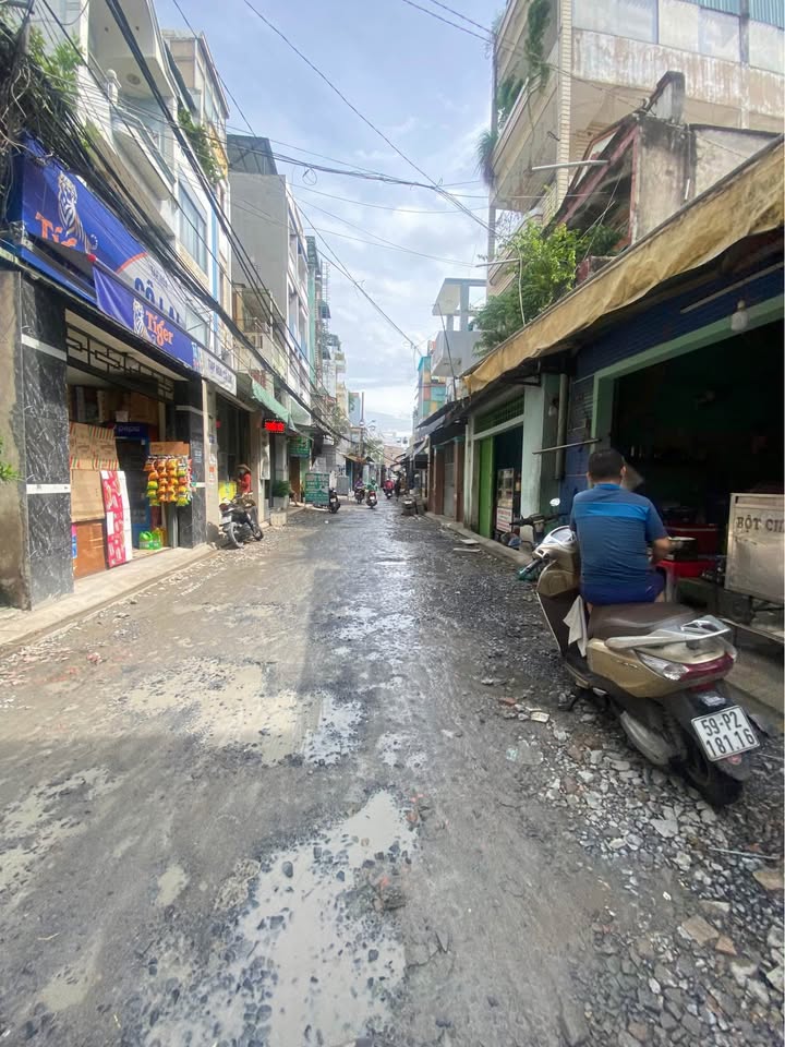 Nhà phố Tân Bình 86m² giá 11 tỷ - Kinh doanh cực tốt gần Lý Thường Kiệt!