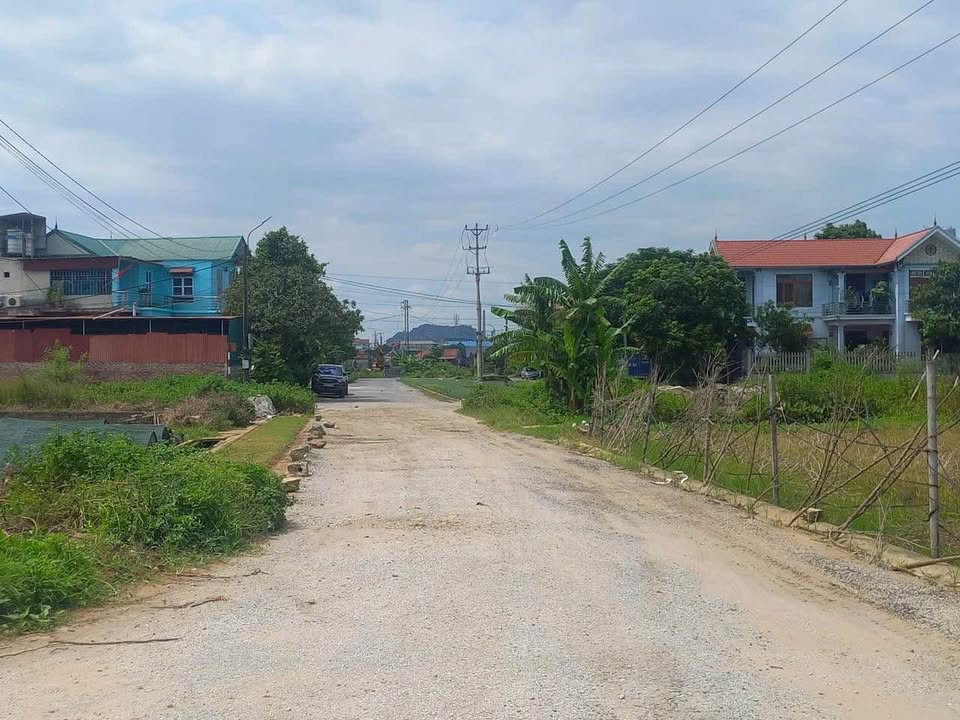 Đất lô góc mặt tiền rộng 138m² giá 3 tỷ - Cơ hội đầu tư tuyệt vời tại Ninh Phúc!