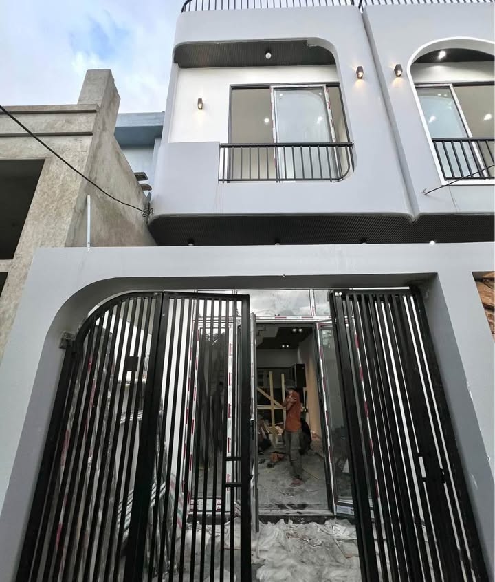 Nhà mới xây kiệt 83 Huỳnh Ngọc Huệ 52m² giá 3 tỷ - Full nội thất hiện đại!