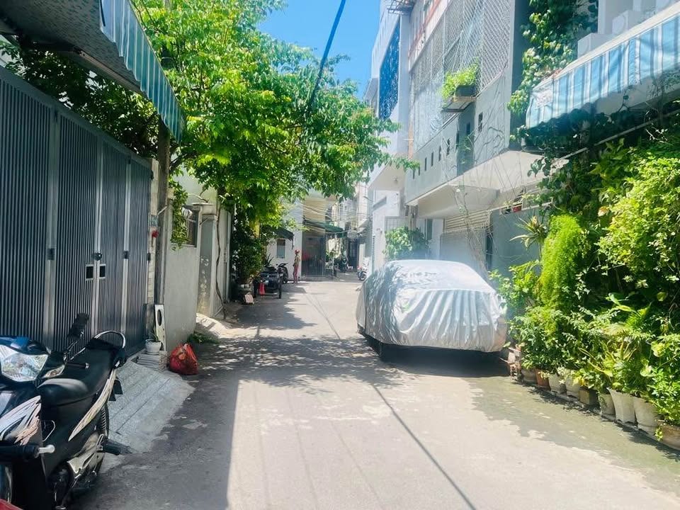 Nhà 2 tầng Điện Biên Phủ 81m² giá 4 tỷ - Ô tô đỗ cửa, tiện ích đầy đủ!