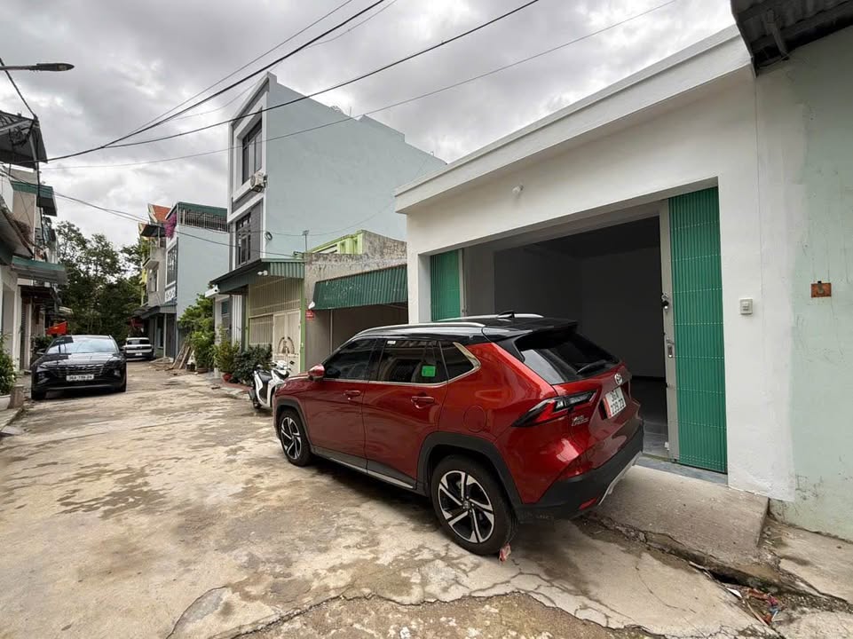 Nhà cấp 4 chính chủ tại ngõ Nguyễn Công Trứ, 62m² giá 2 tỷ - Cơ hội đầu tư tuyệt vời!