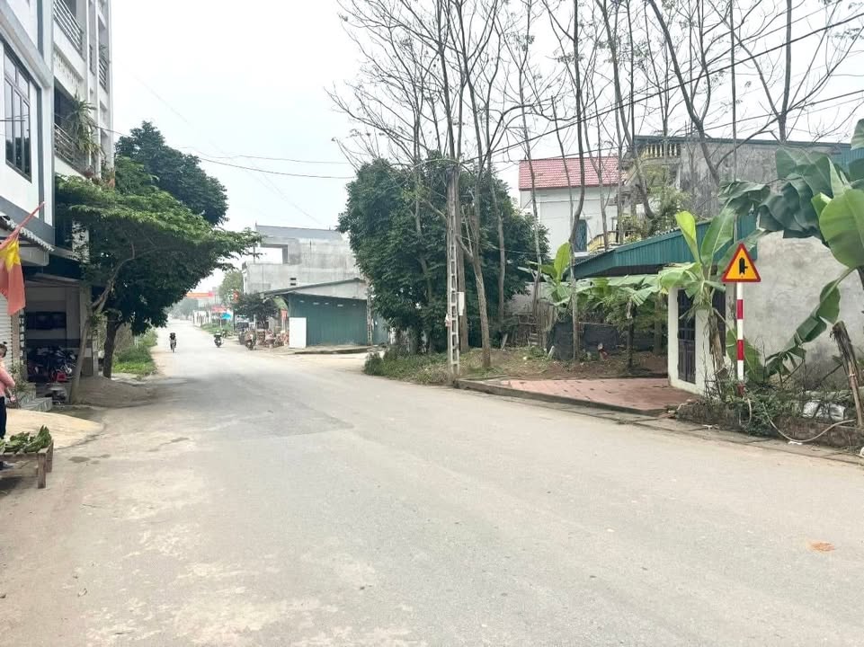 Đất nền mặt đường 3 ô tô tránh, khu Đoàn Kết, xã Văn Lung, 149m² giá 1 tỷ - Kinh doanh đa ngành nghề!