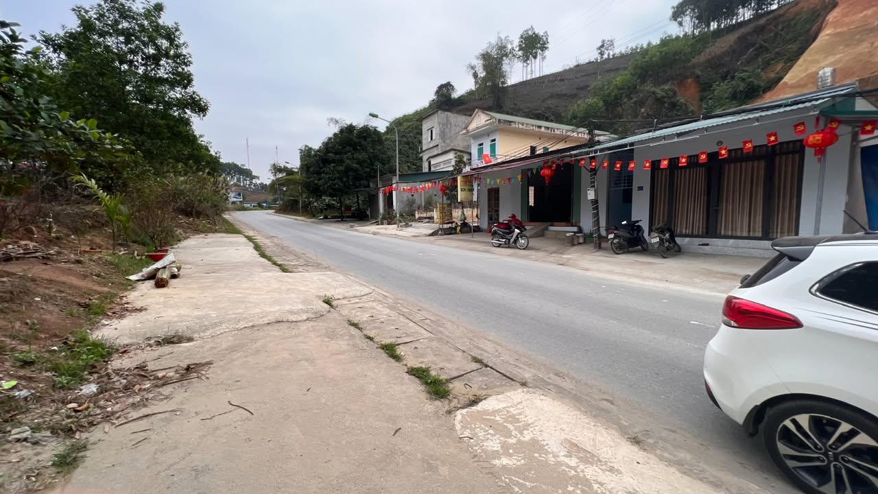 Lô đất Âu Lâu Yên Bái 780m² chỉ 1.6 tỷ - Đối diện Trường Cao đẳng Nghề!