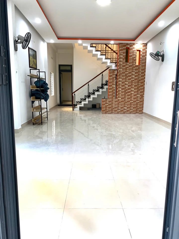 Nhà 2 tầng cho thuê mặt tiền Phạm Đình Hổ, Đà Nẵng - Giá chỉ 9 triệu/tháng!