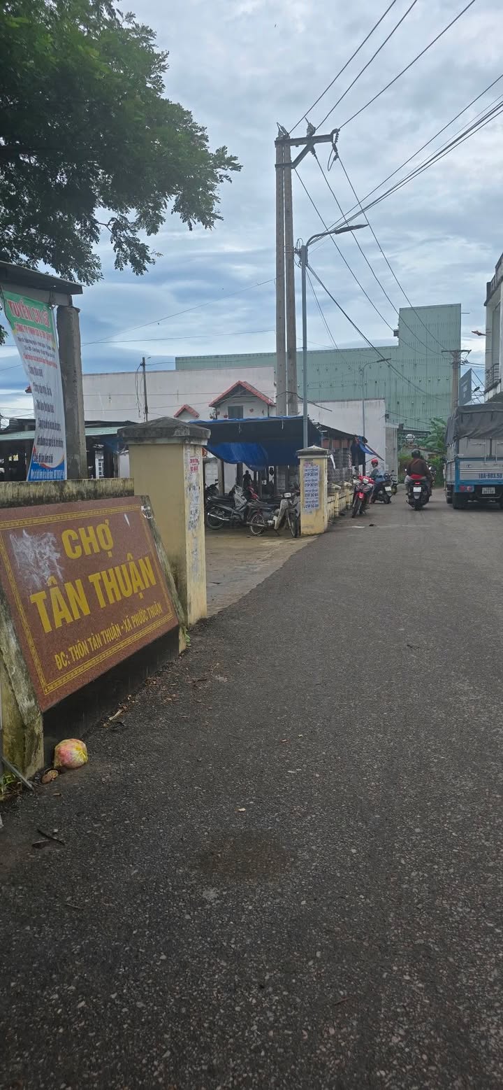 Đất nền Phước Thuận Tuy Phước 110m² giá 1.5 tỷ - Sổ hồng riêng, gần chợ!