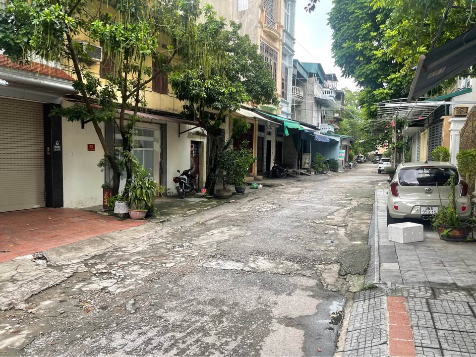 Nhà 2 tầng Ngô Thị Nhậm 57m² giá 2.9 tỷ - Sẵn sàng vào ở ngay!